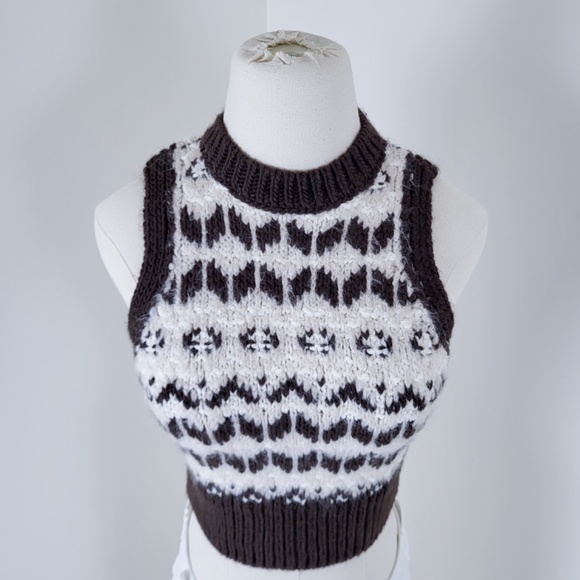 *Free with Purchase* Zara Knit Sweater Vest cableknit soft comfy sleeveless crop - Picture 4 of 8